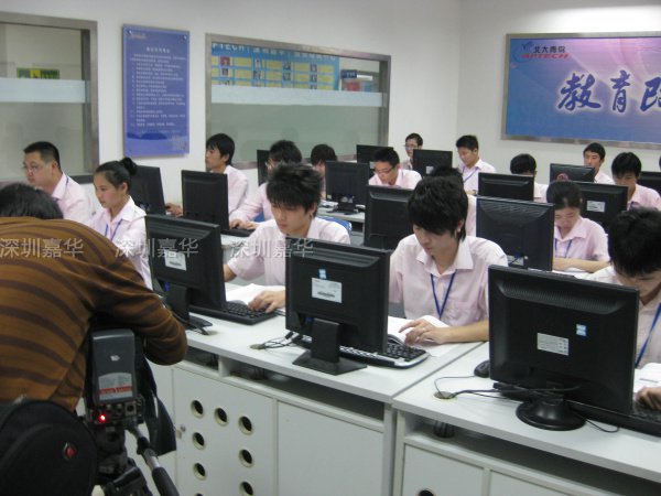CCTV2攝制現(xiàn)場(chǎng)