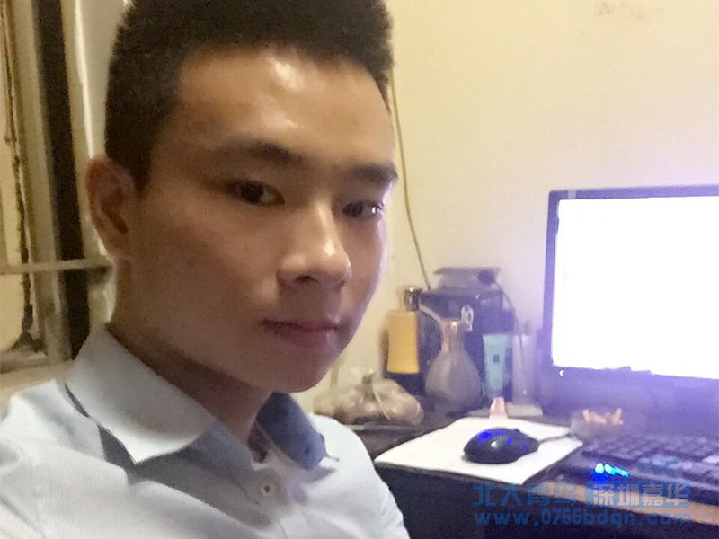 嚴(yán)*同學(xué)