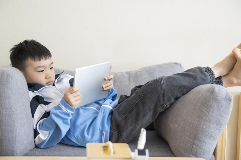 孩子染上網(wǎng)癮怎么辦？這些方法家長(zhǎng)要知道？